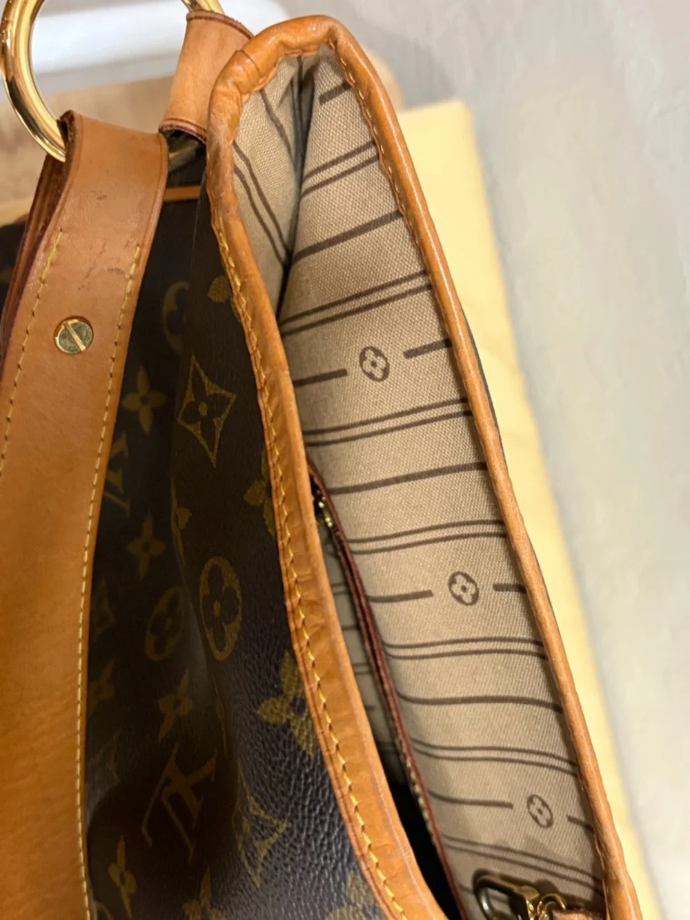 Louis Vuitton Monogram Delightful PM - Picture 13 of 16